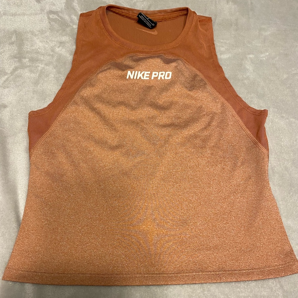 Nike pro mesh tank top